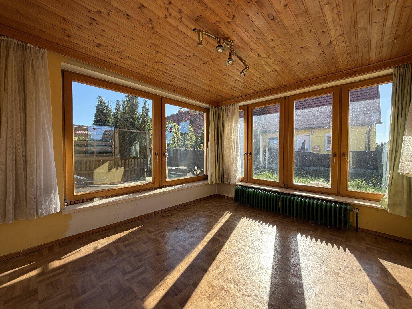 Aufgepasst: Sonniges Eckreihenhaus mit vielen Möglichkeiten! – pohled 2