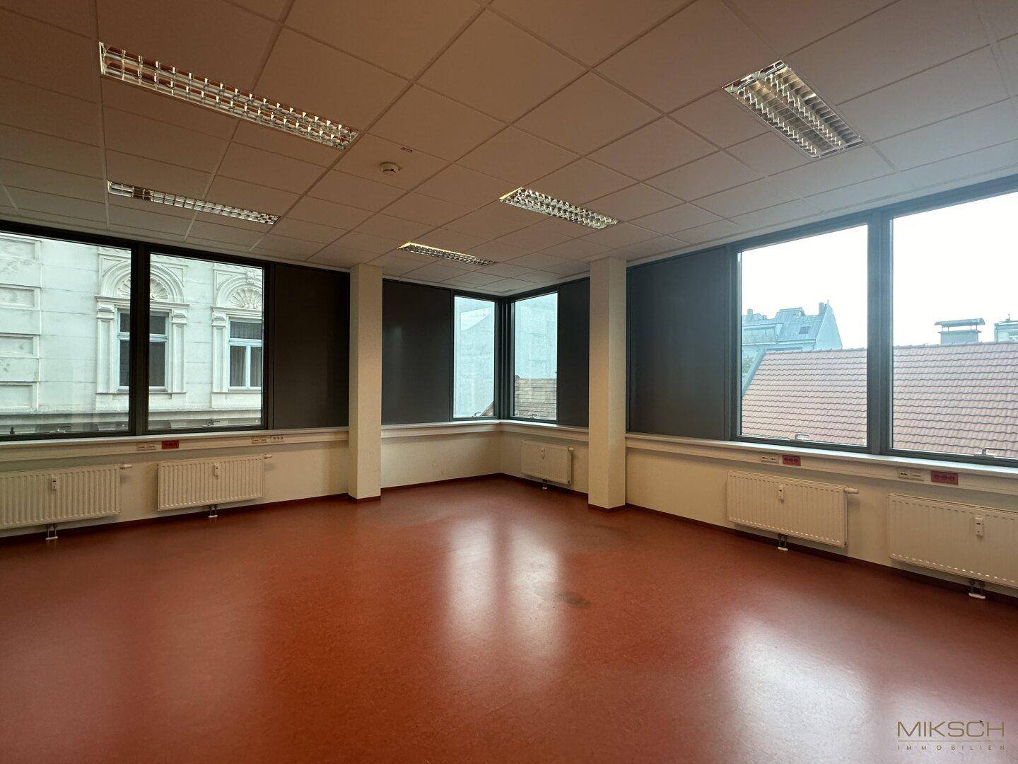 Moderne(s) Büro/Praxis | Innenstadtlage | Lift | 267m² | Tiefgarage - Ansicht 3