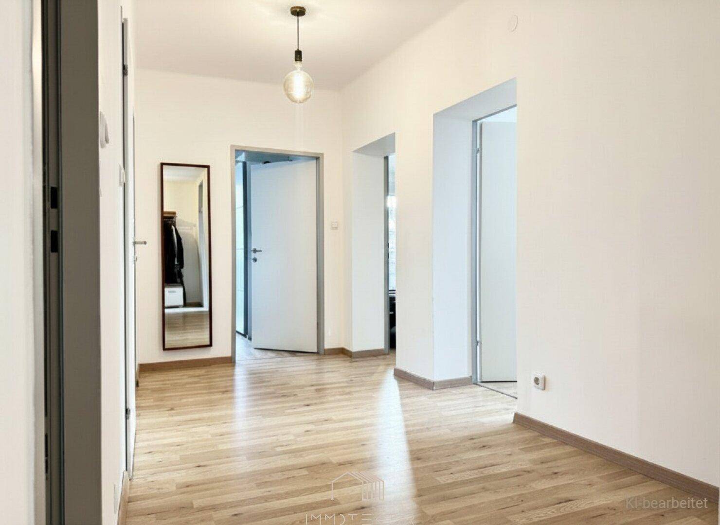 GERÄUMIGE 3-ZIMMER-WOHNUNG: Ideal für Paare &amp; Familien – mit separater Küche &amp; Loggia