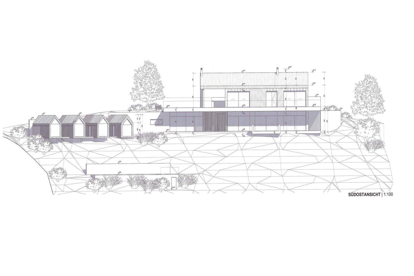 Architektonische Südostansicht eines modernen Hauses mit Nebengebäuden auf einem Hang.