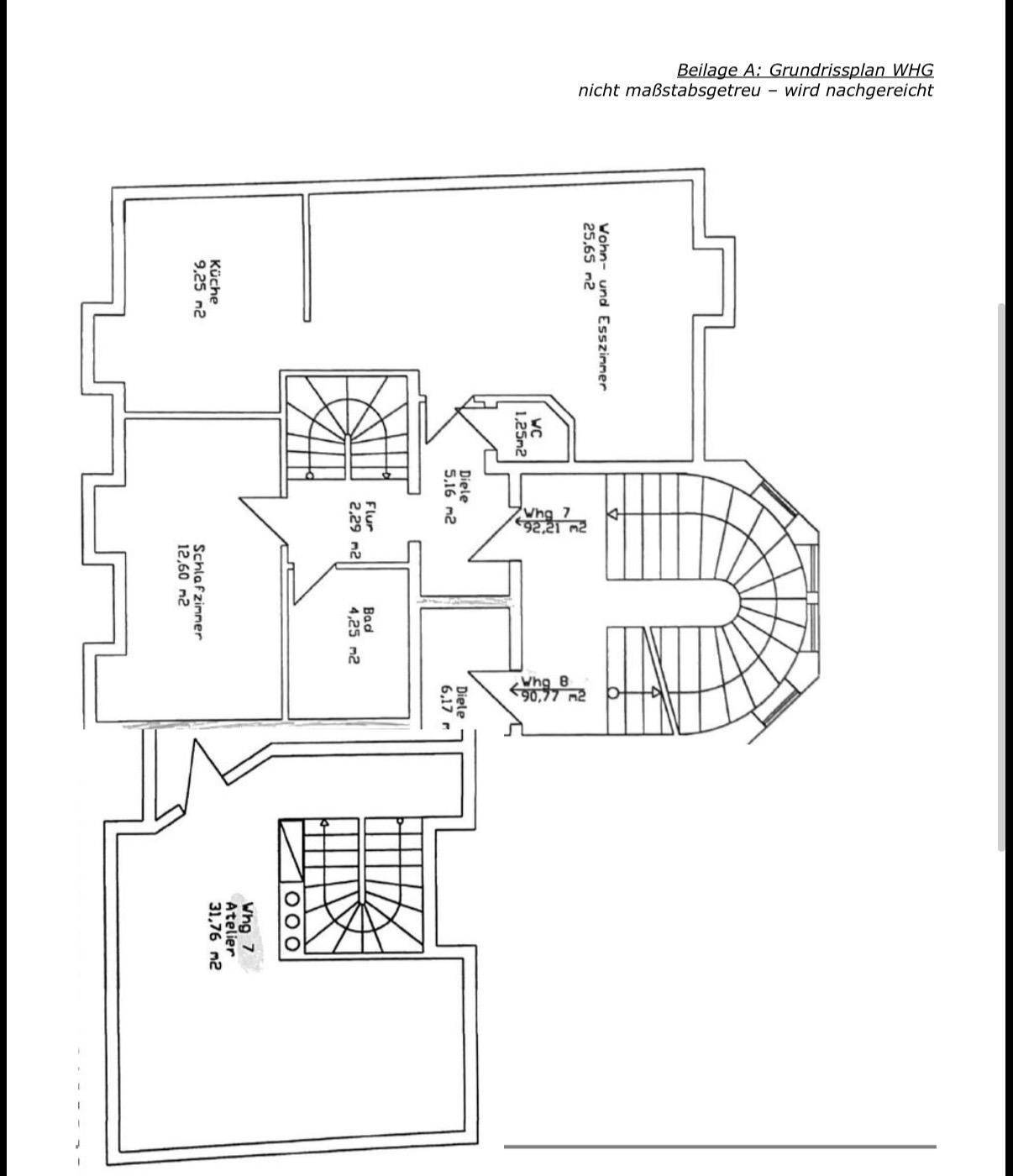 Detaillierter Grundrissplan mit Raumaufteilung, inklusive Küche, Schlafzimmer und offenem Wohn-Essbereich.