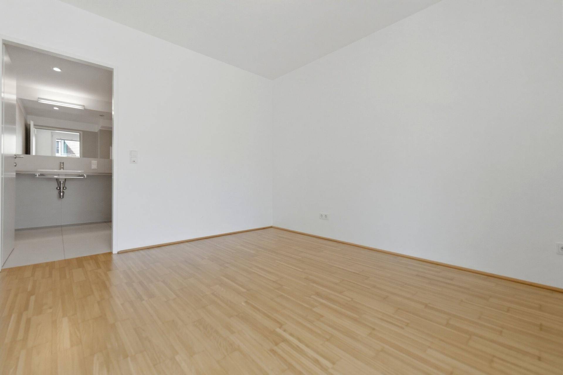 ++NEUBAU++ Gepflegte 2-Zimmer-Dachgeschosswohnung mit Terrasse und Lift in 1120 Wien - Mehr