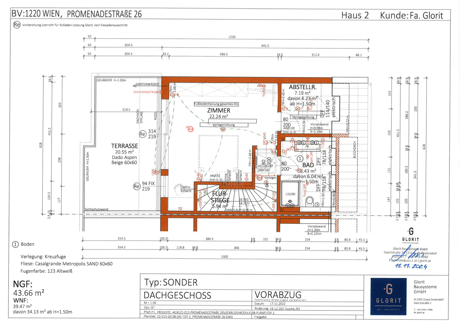 Technischer Grundriss des Dachgeschosses mit Zimmer, Bad und großer Terrasse.