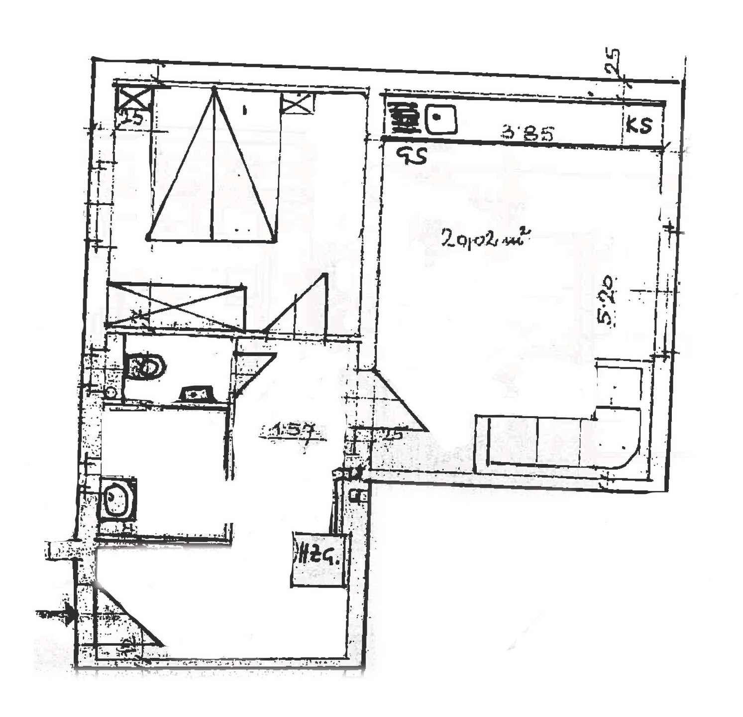 Handgezeichneter Grundriss mit Raumaufteilung und Flächenangaben.