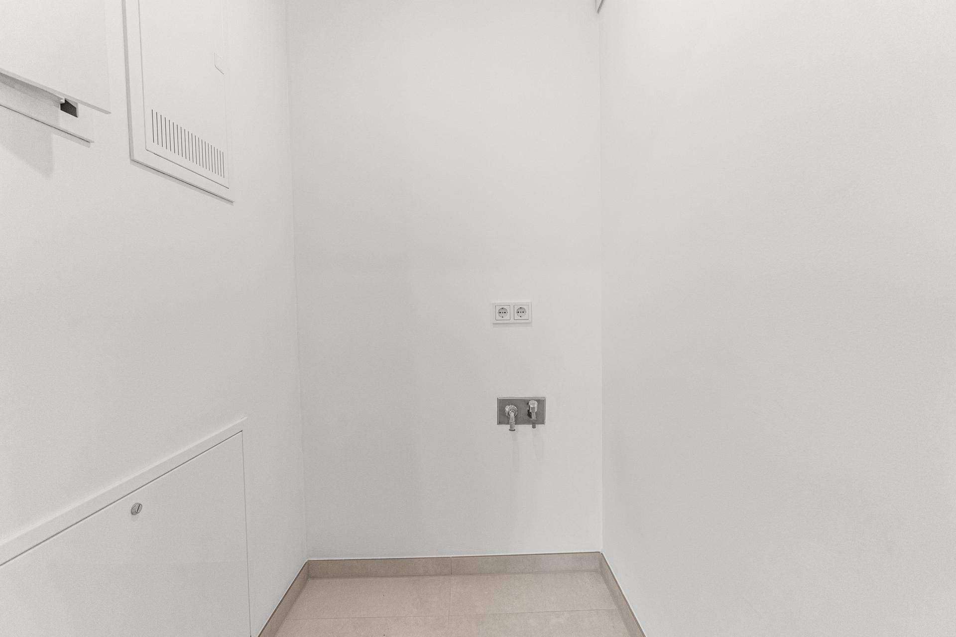 Top_2.12_1