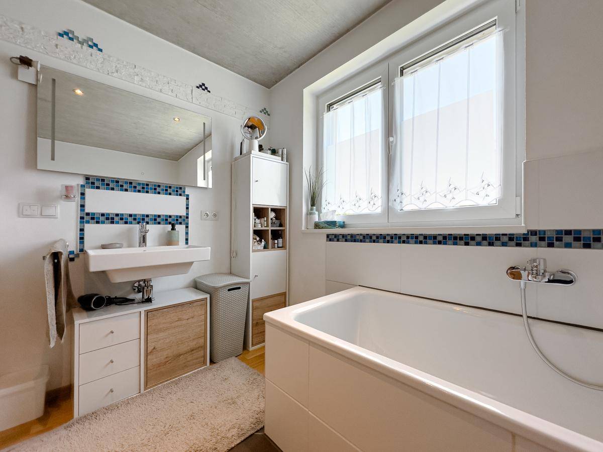 Badezimmer 1