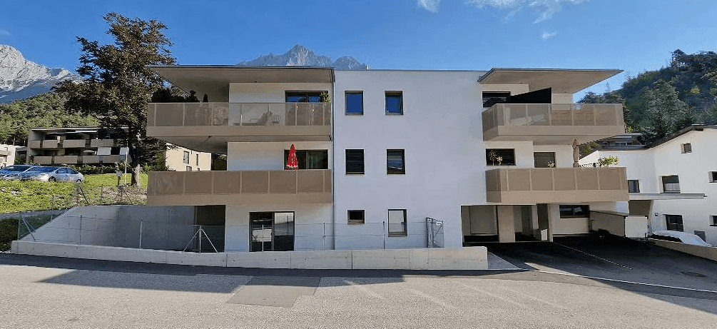 Helle 3-Zimmer-Wohnung mit Terrasse in Telfs, modern wohnen in attraktiver Lage! - Widok 2