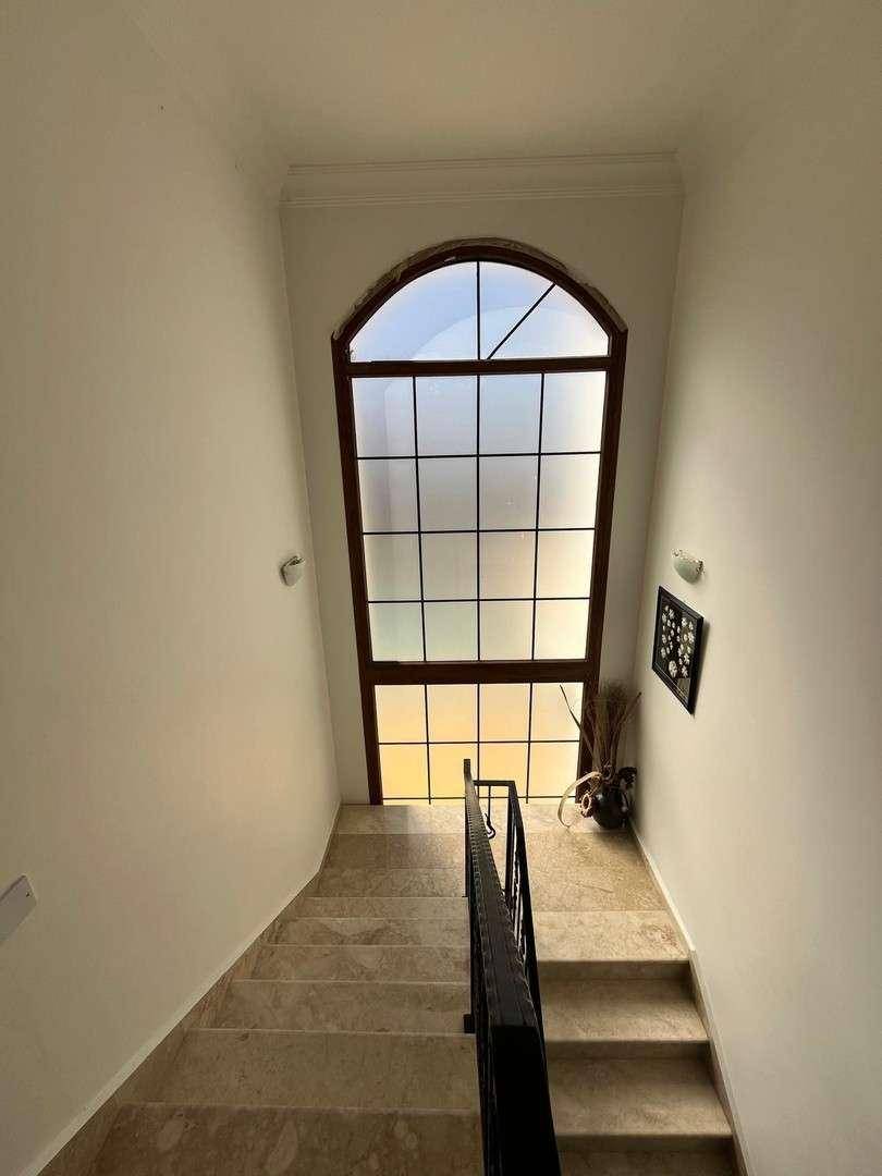 Innentreppe zur 1. Etage