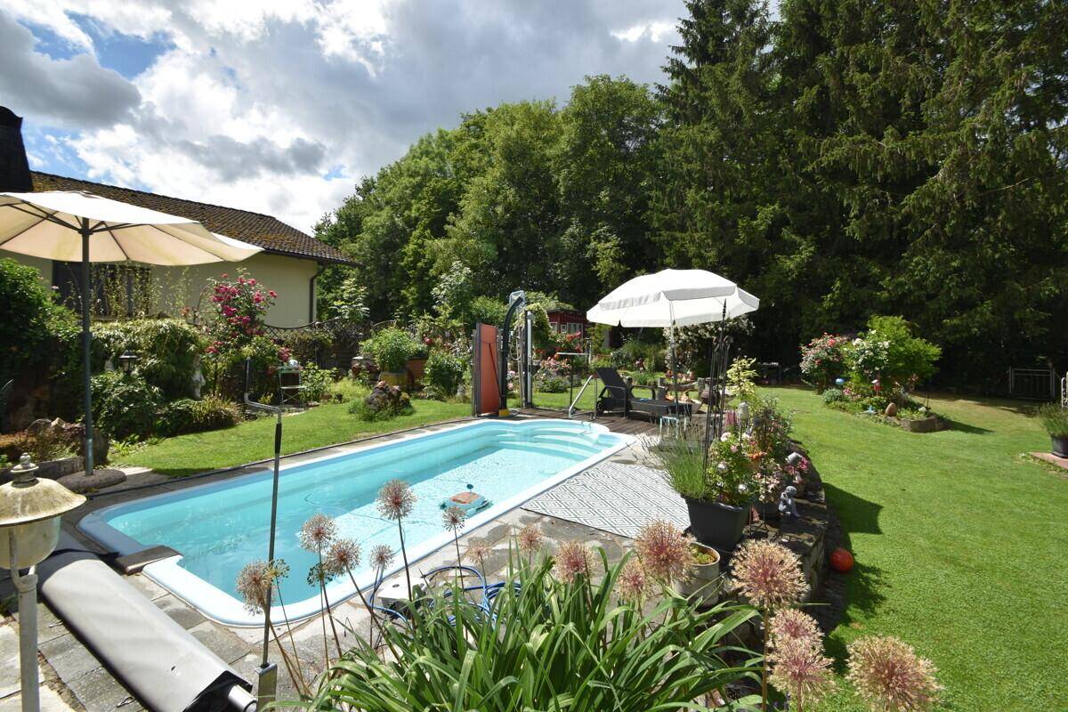 Großzügiger Bungalow in Waldrandlage mit Pool und Ausbaupotenzial in Pfaffenberg (Ardagger) - Ansicht 6