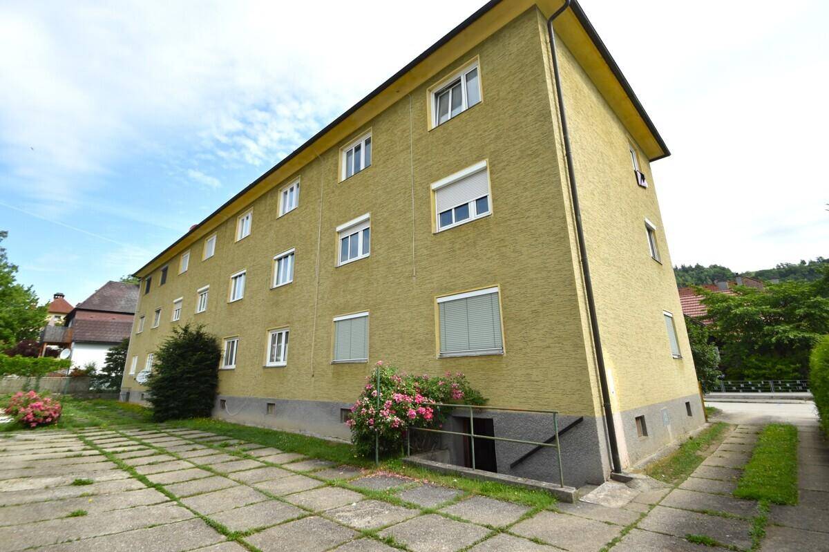 Zentral gelegene 3-Zimmer Wohnung mit Garage in Waidhofen / Ybbs - Mehr