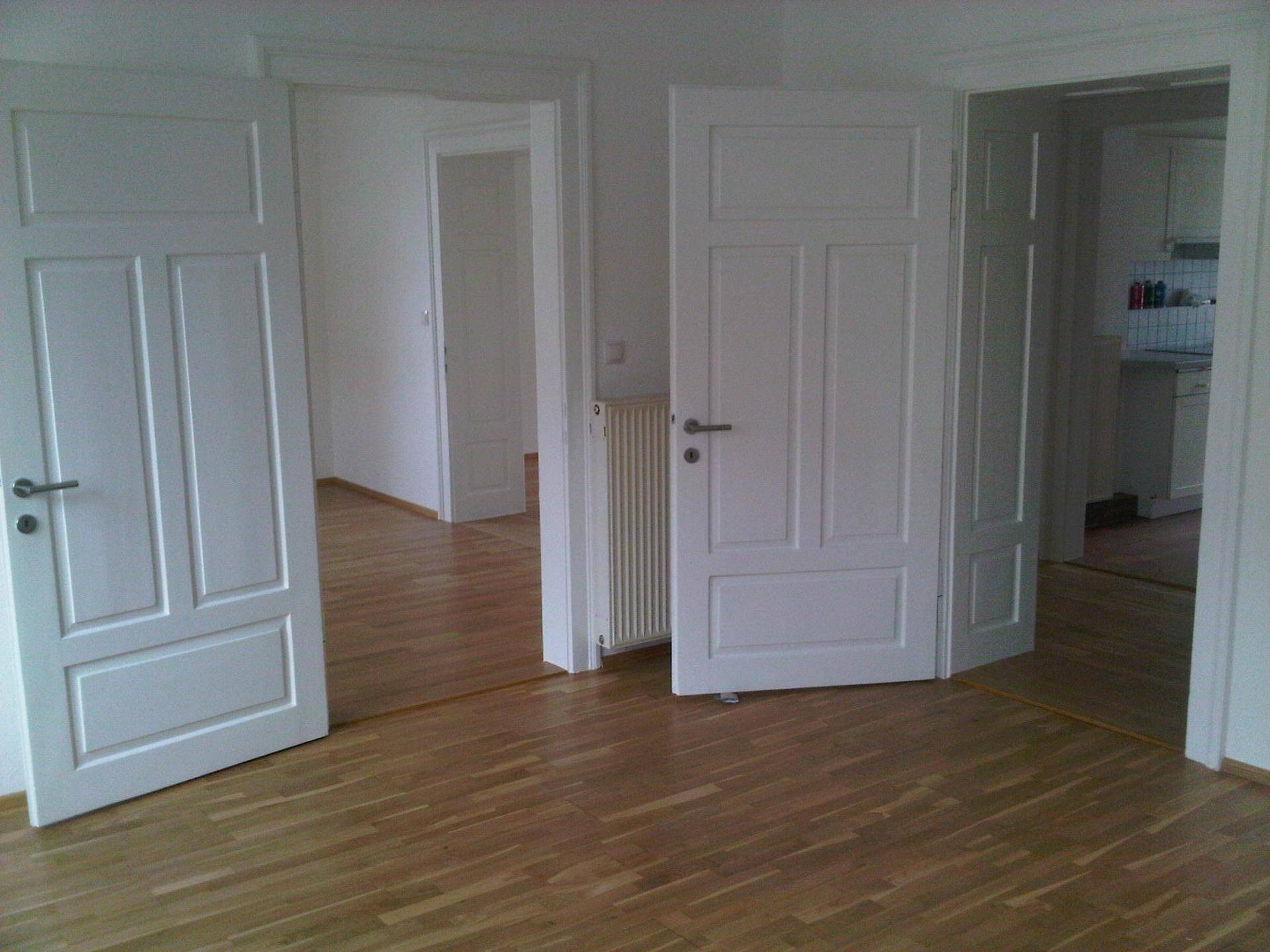 Stilvolle, sanierte 3 Zimmer-Altbauwohnung mit großem Balkon in Top Lage – Belruptstraße 36, Bregenz - Widok 3