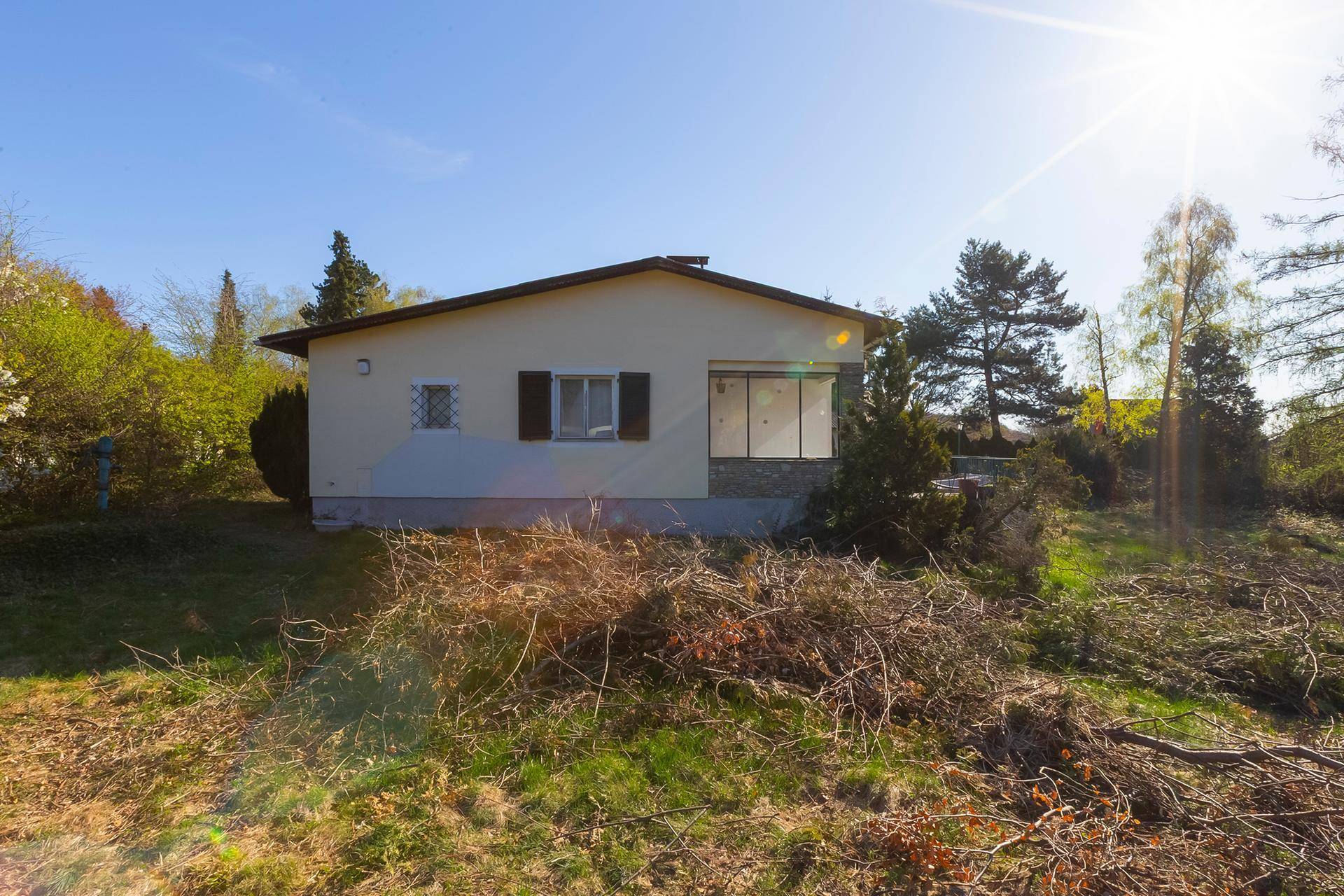 Sonniger Baugrund mit Bestandshaus am Riederberg | 2 Parzellen gesamt | 378.000 € - Ansicht 2