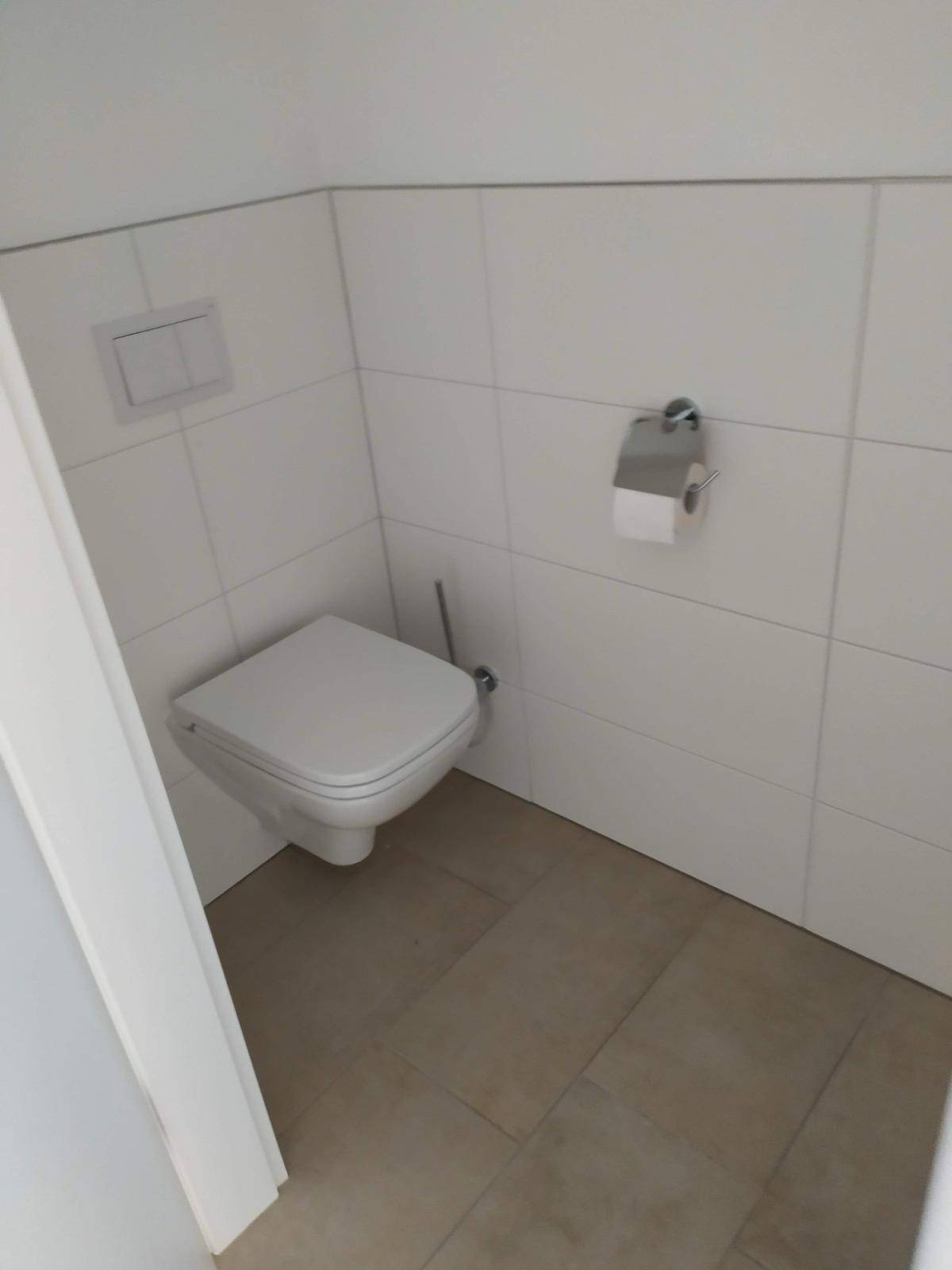 3-Zimmer-Gartenwohnung, Einbauküche, 2 Tiefgaragenstellplätze mit E Lademöglichkeit in Zell - Ansicht 6
