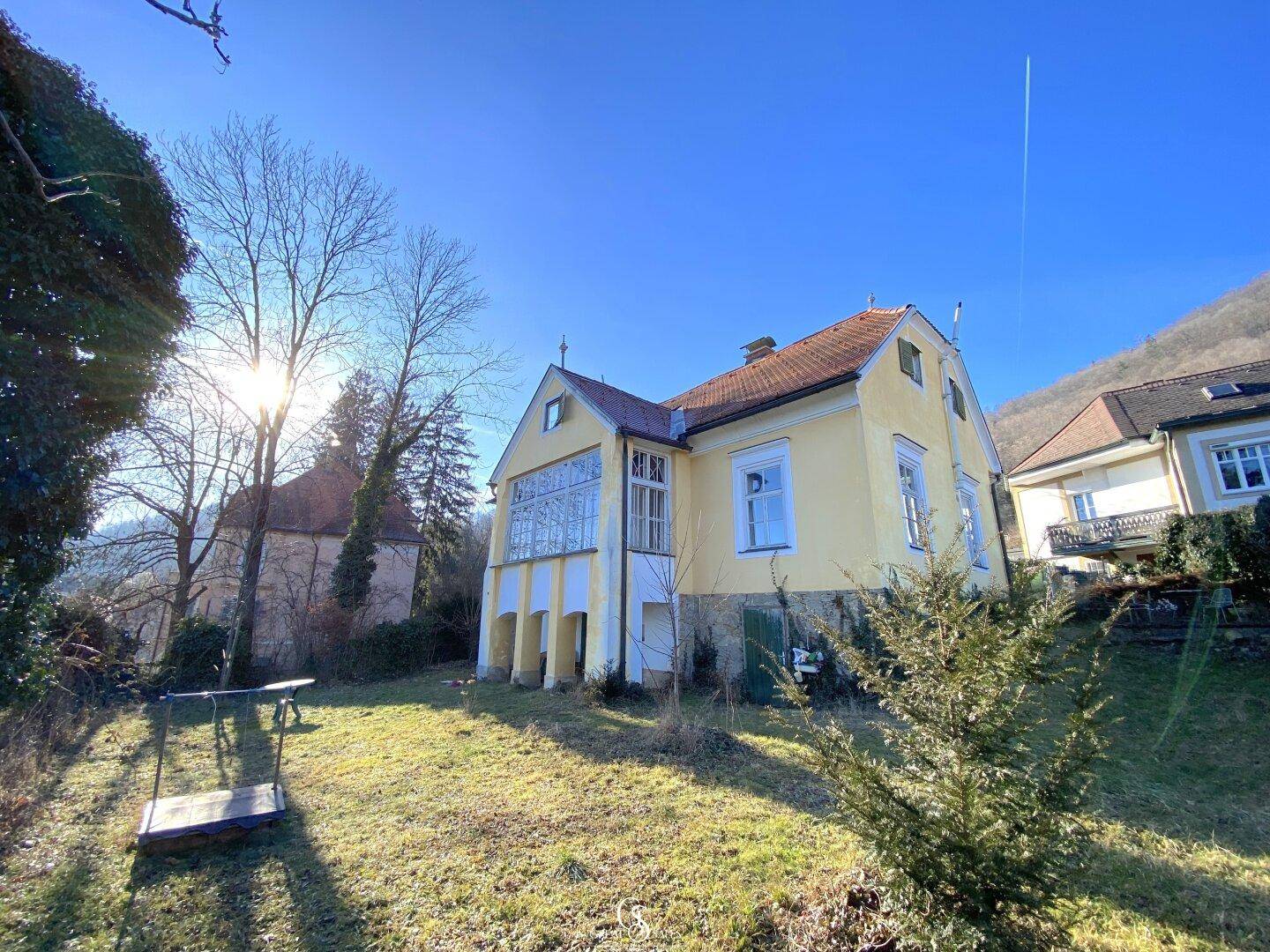 Villa mit Garten