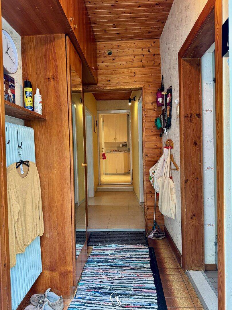 Eingangsbereich Ost/Garderobe 2