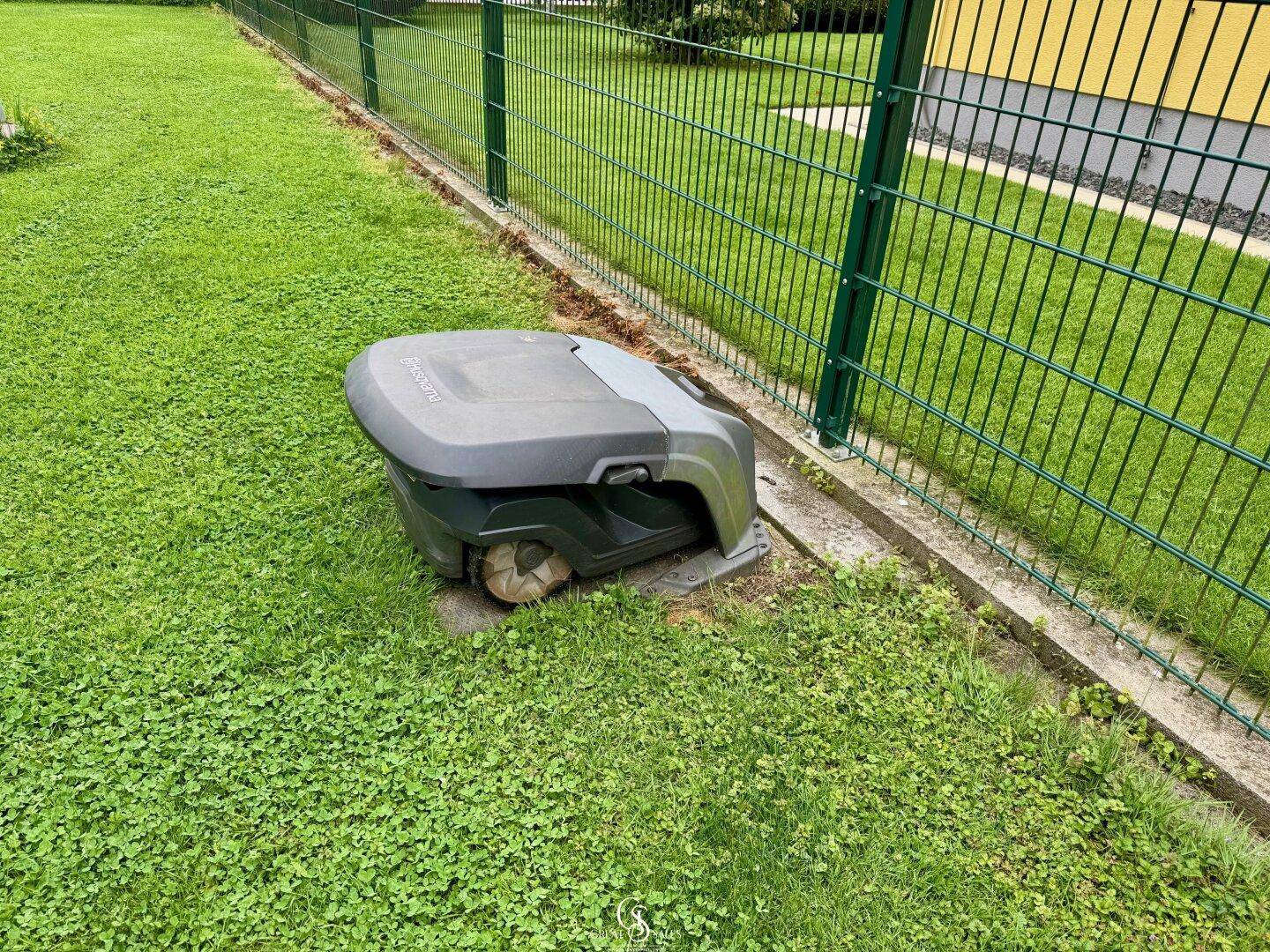 Rasenroboter