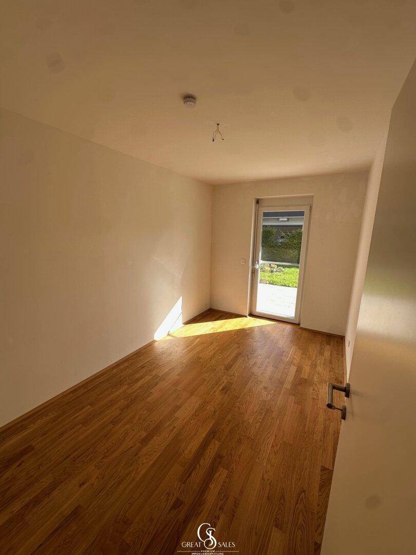 Schlafzimmer-3 / Arbeitszimmer