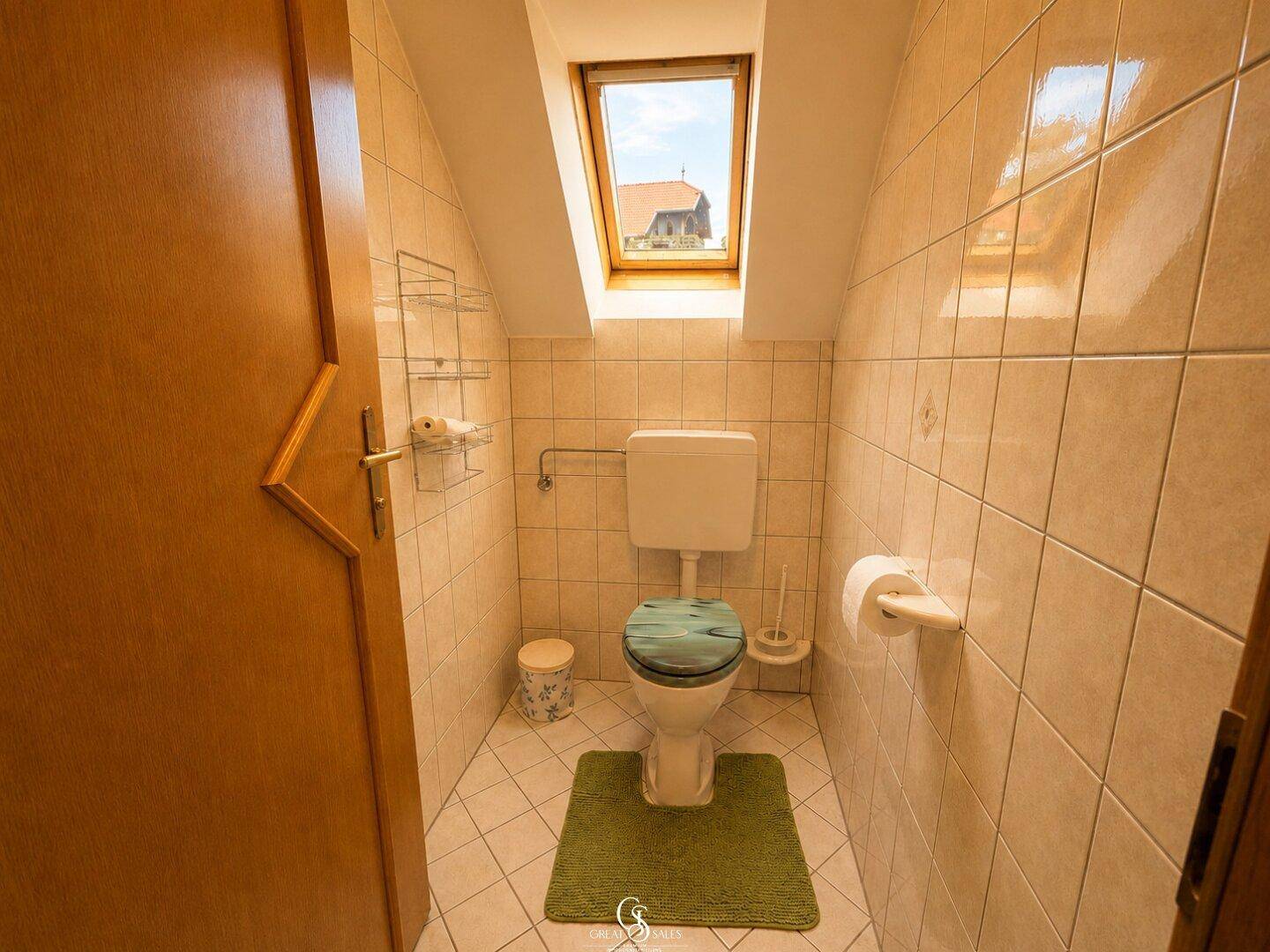 Getrenntes WC (Obergeschoss)