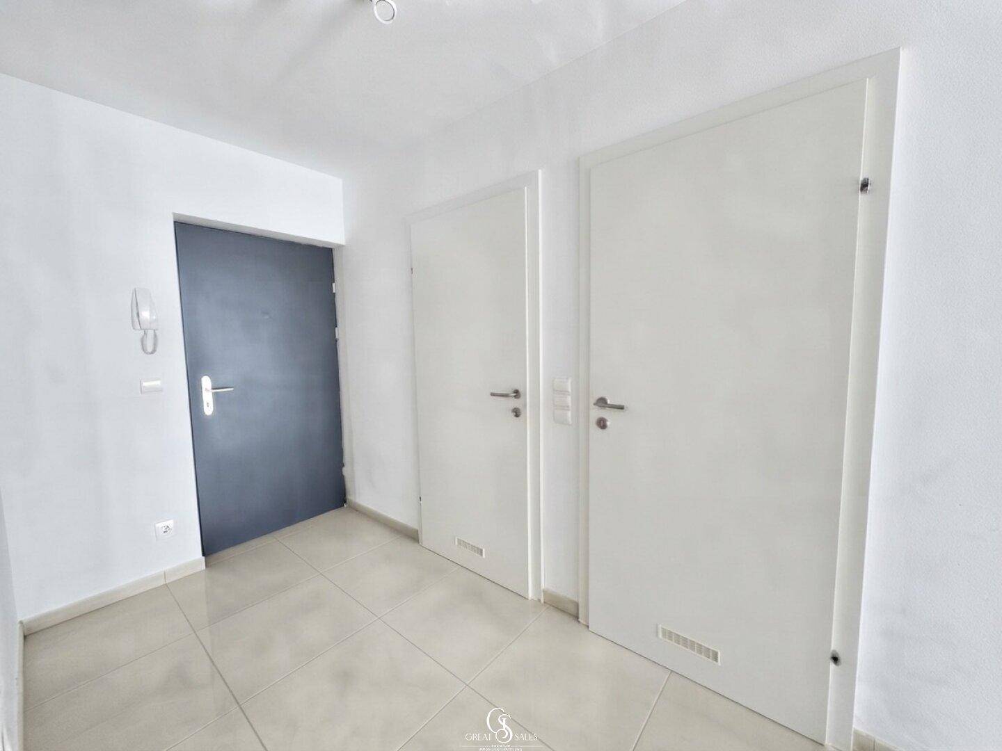 Vorraum/Garderobe