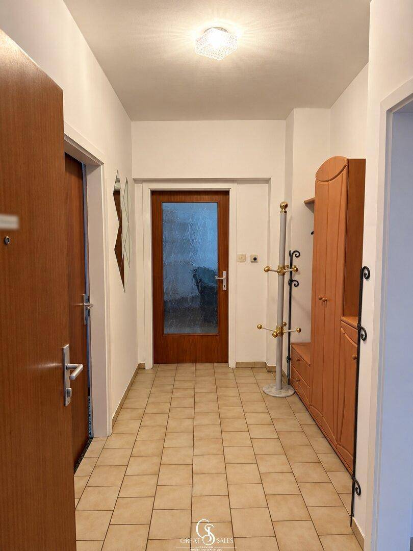Vorraum / Garderobe
