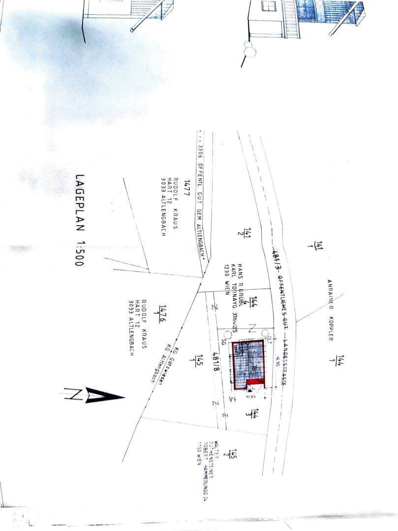 Lageplan des Grundstücks mit angrenzenden Straßen und Parzellen.
