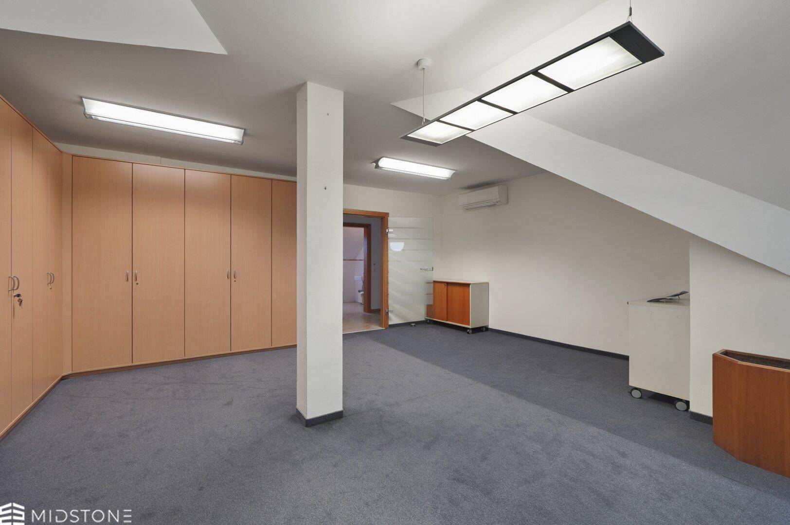 Zentrale Büro- oder Praxisfläche mit drei Räumen in Toplage von Horn - Mehr