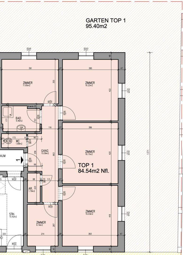 Detaillierter Grundriss der Wohnung mit mehreren Zimmern und Gartenanteil.