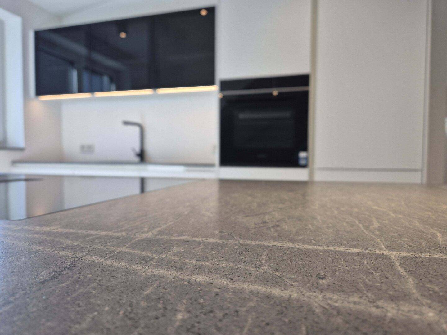 Penthouse-Wohnung mit Blick ins Grüne! NEUBAU im Zentrum Mondsee! - Ansicht 6