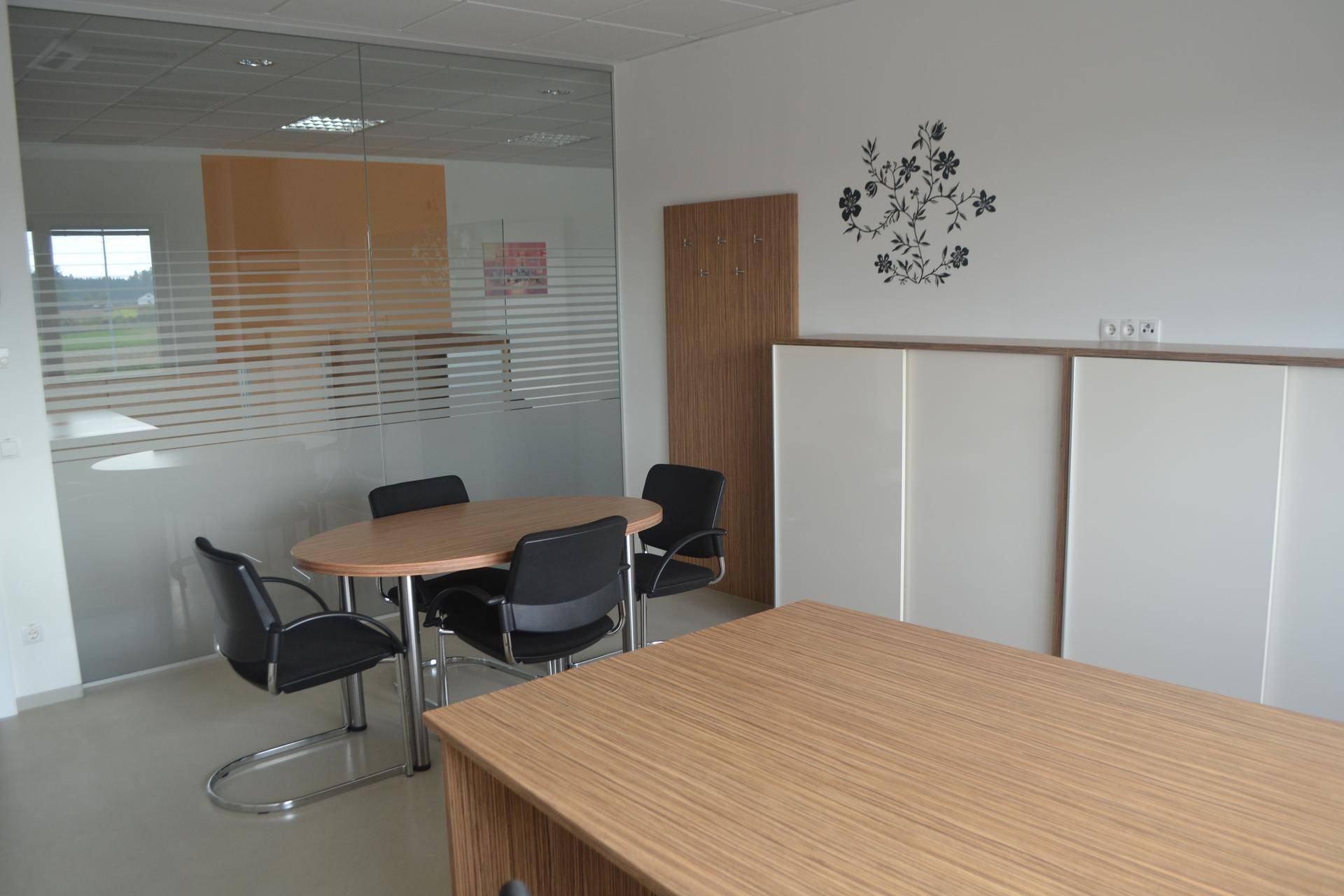 Fesches möbliertes Einzelbüro mit Klimaanlage im Gewerbepark B138 - Ansicht 3