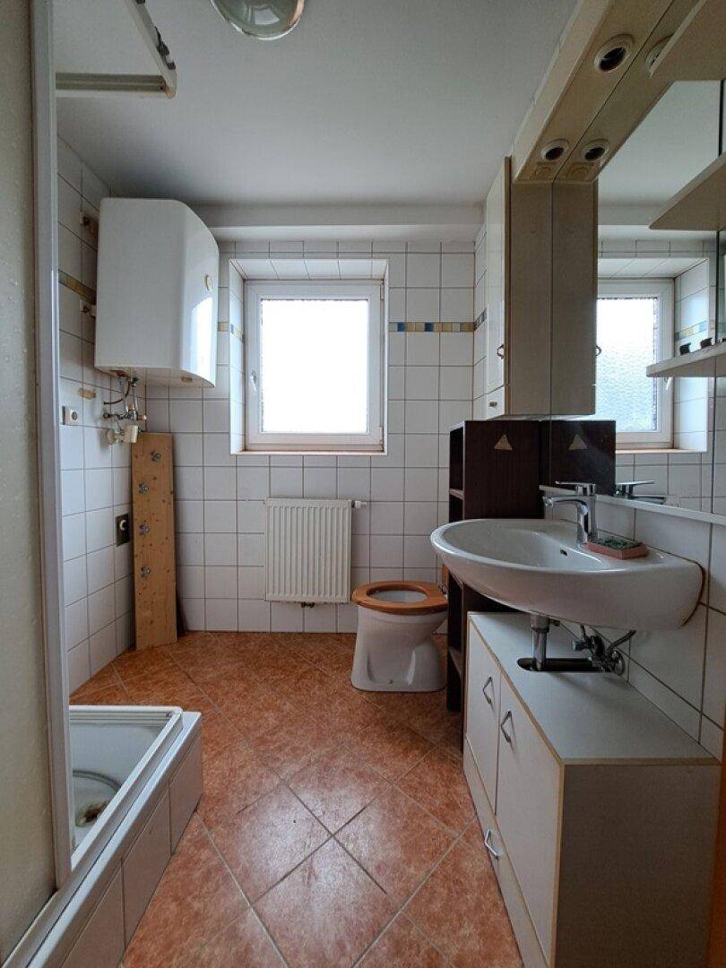 Solide Wohnung mit Blick auf Köflach - Ansicht 6