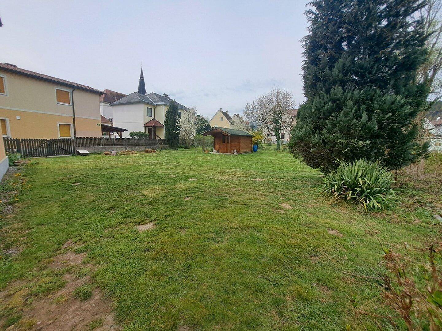 Geheimtipp: Wohnhaus mit unbebautem Baugrundstück im Herzen der Lipizzanerheimat - Ansicht 2