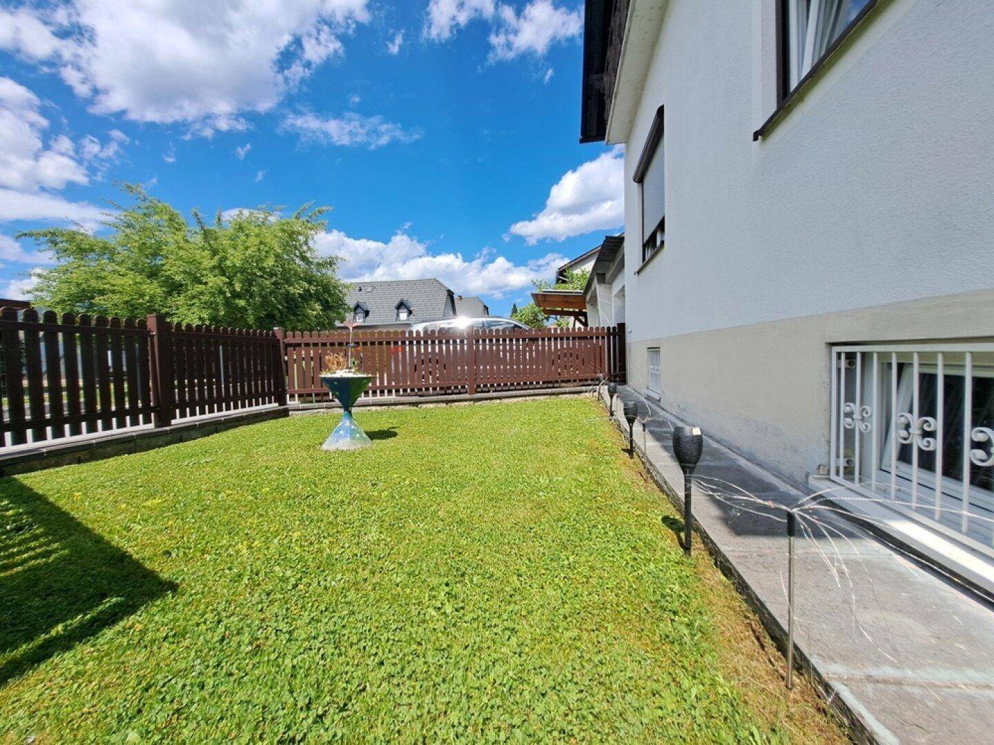 Modernisiertes Einfamilienhaus mit 5 Zimmern, Garten, Terrasse, 2 Balkonen &amp; Garage in Köflach! - Ansicht 2
