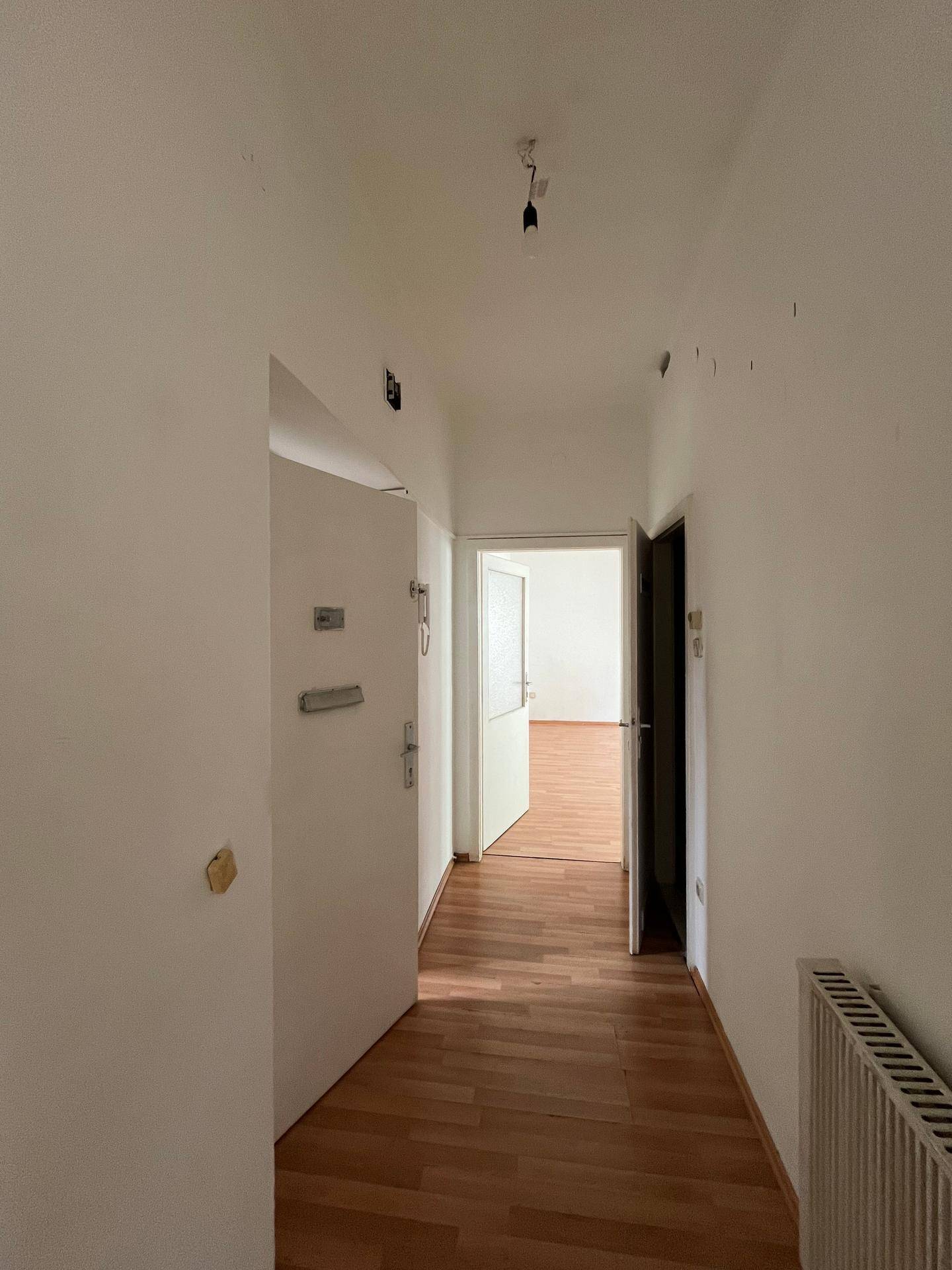 Provisionsfrei! Top aufgeteilte, helle 2-Zimmer-Wohnung in zentraler Lage von Wiener Neustadt - Ansicht 3