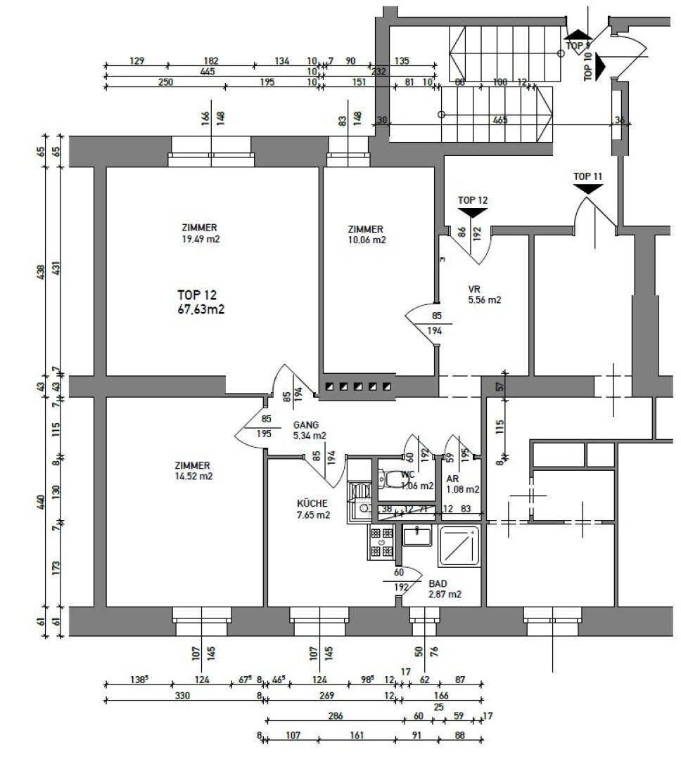 Detaillierter Grundriss der Wohnung mit Zimmeraufteilung und Flächenangaben für eine effiziente Nutzung.