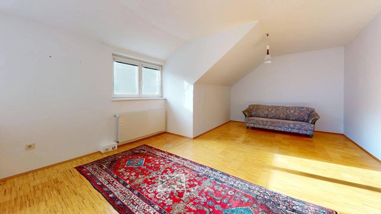 Bedroom.jpg
