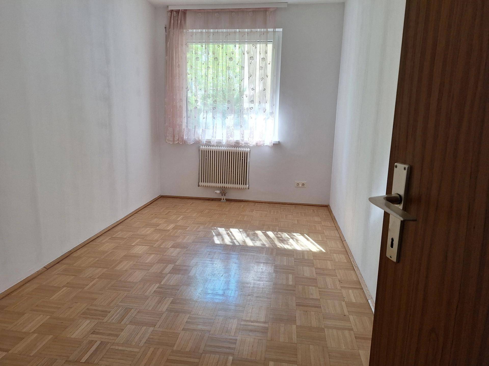 Kinderzimmer/Büro