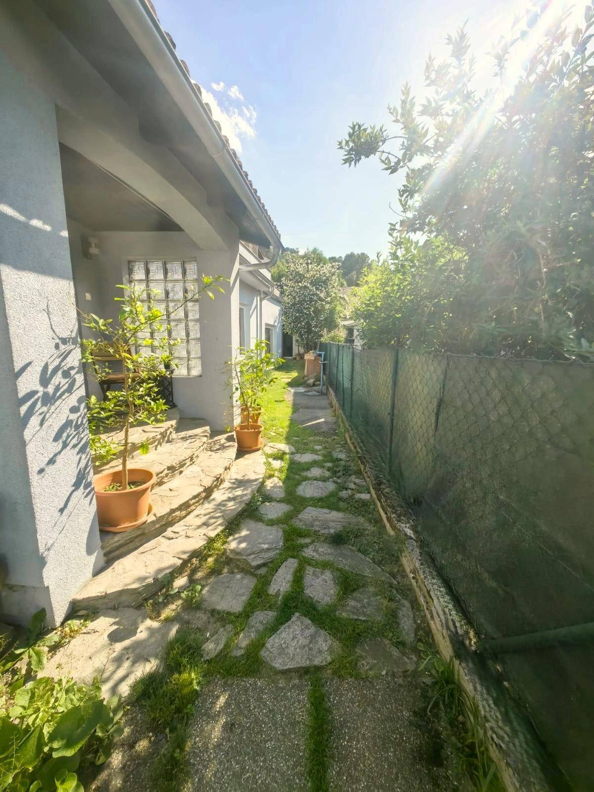 Einfamilienhaus mit Potential in Kaltenleutgeben / Wienerwald (Provisionsfrei) - Mehr