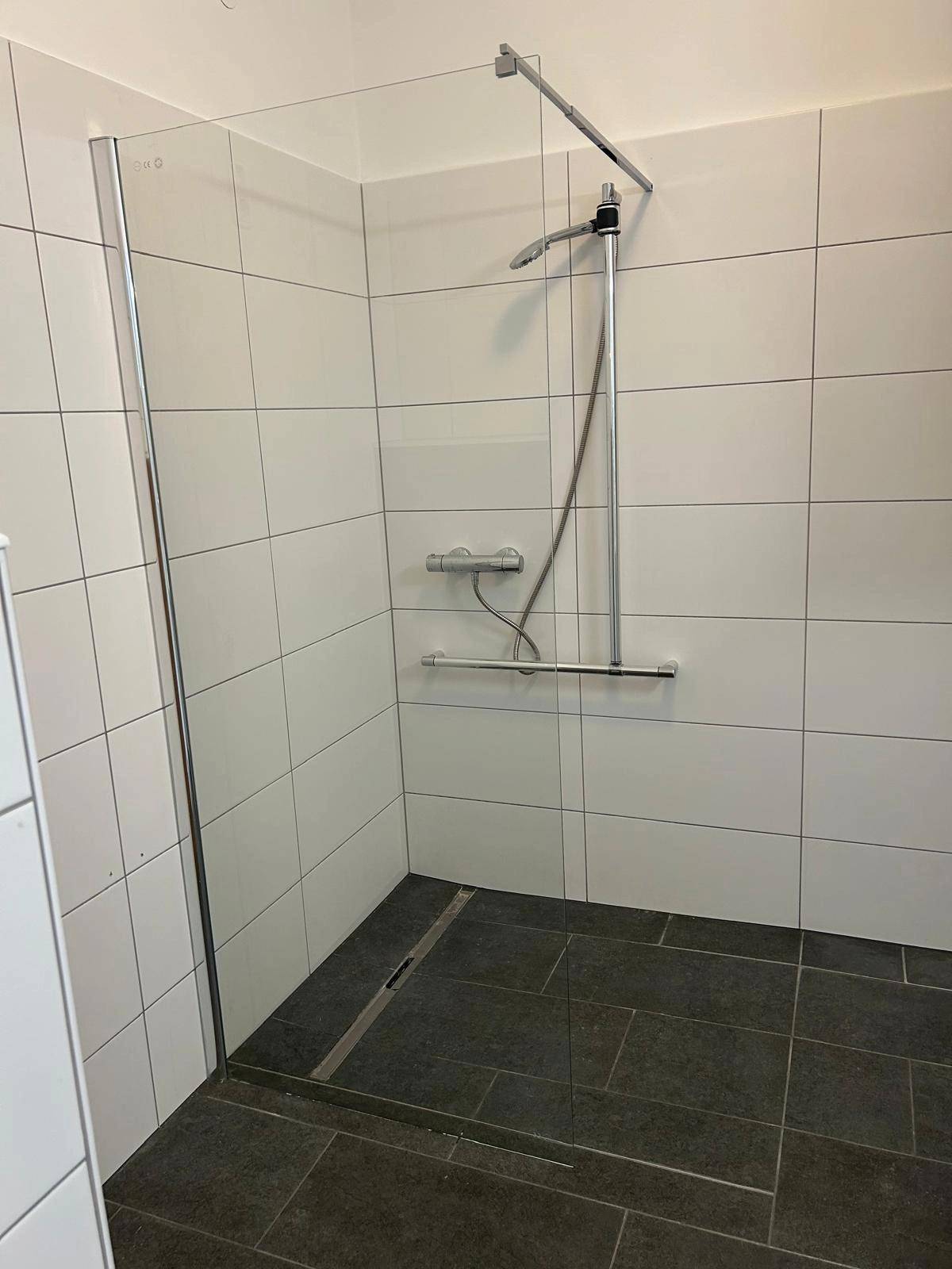 Dusche.jpeg