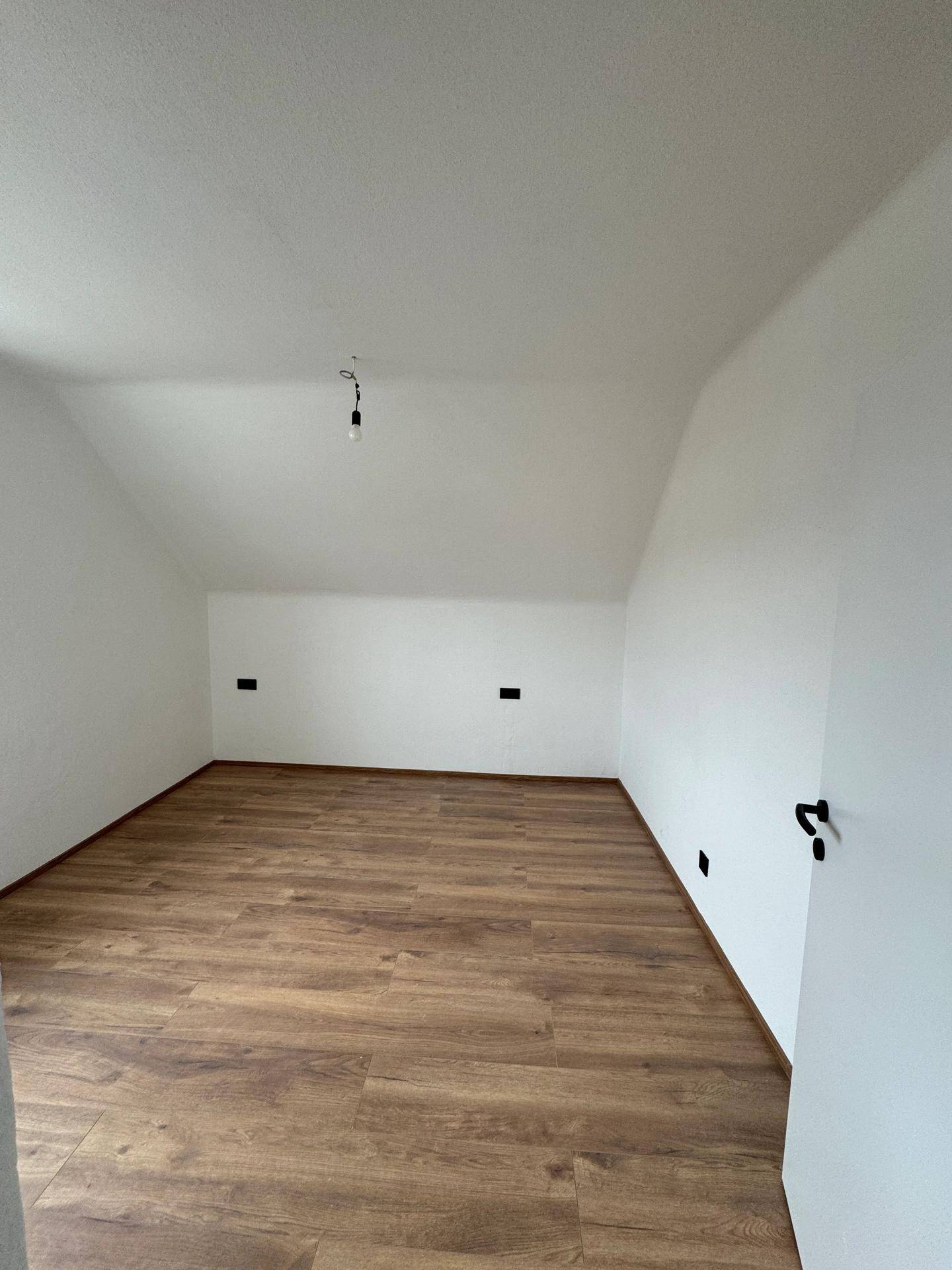 Schlafzimmer 3