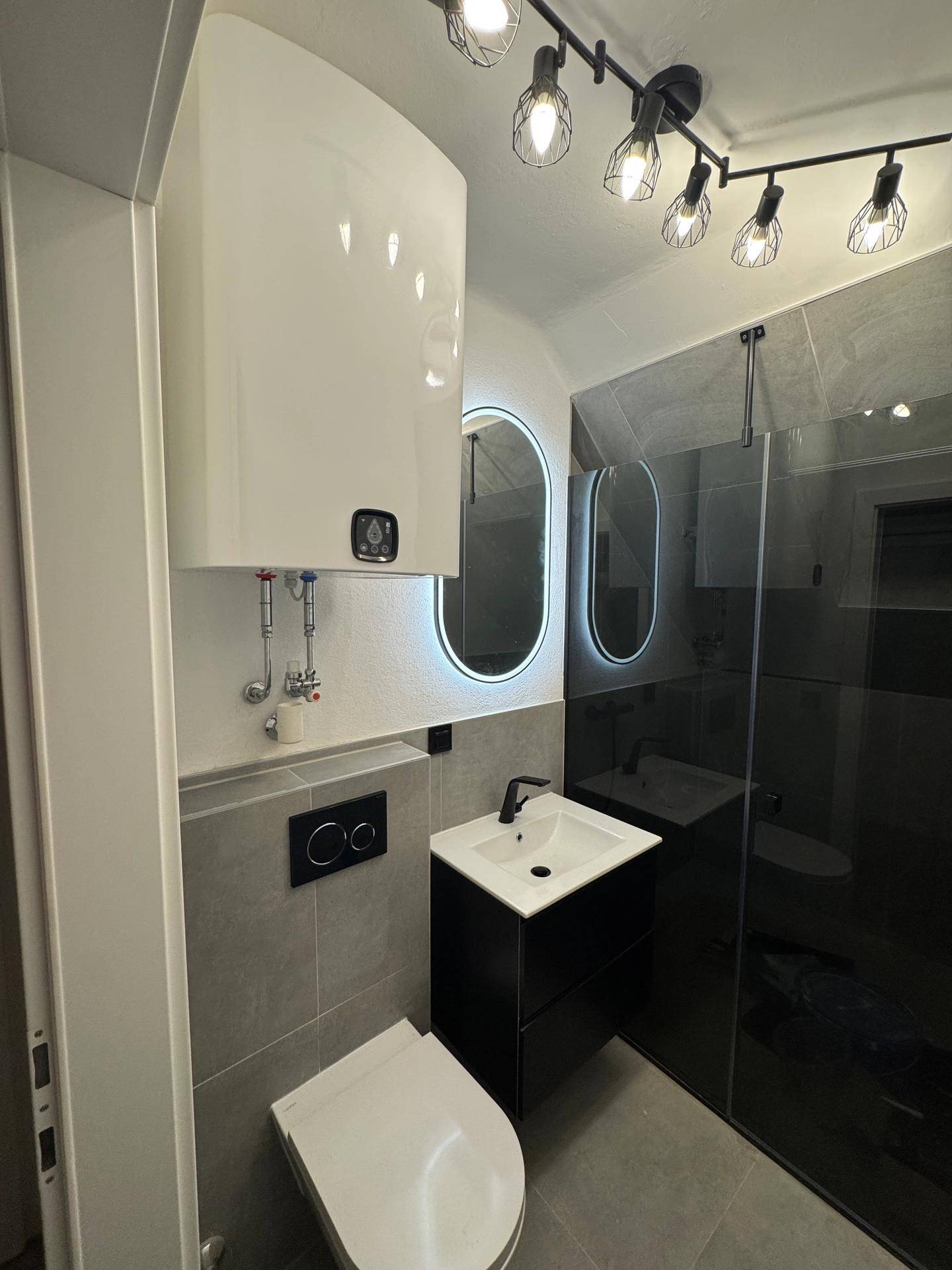 Badezimmer 1