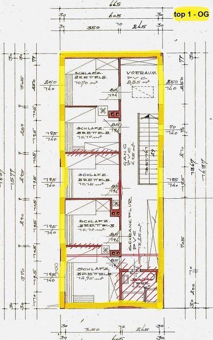 Grundriss des Obergeschosses mit mehreren Schlafzimmern und einem Vorraum.
