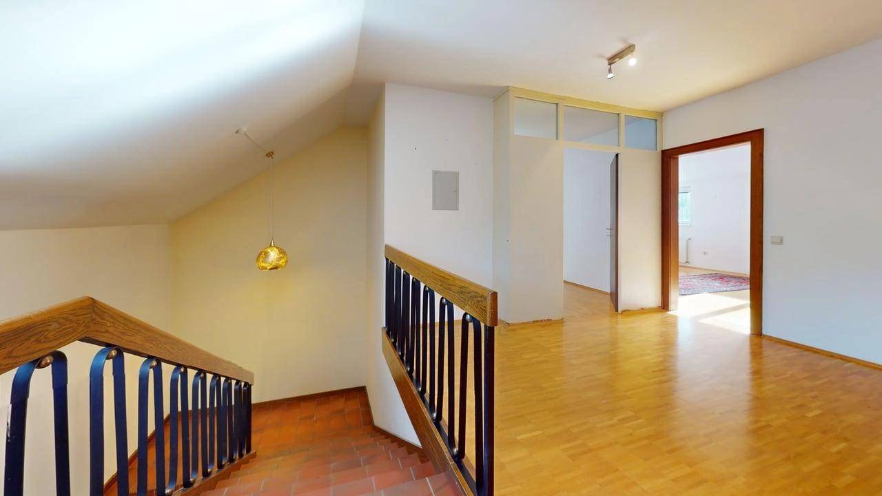 Staircase.jpg