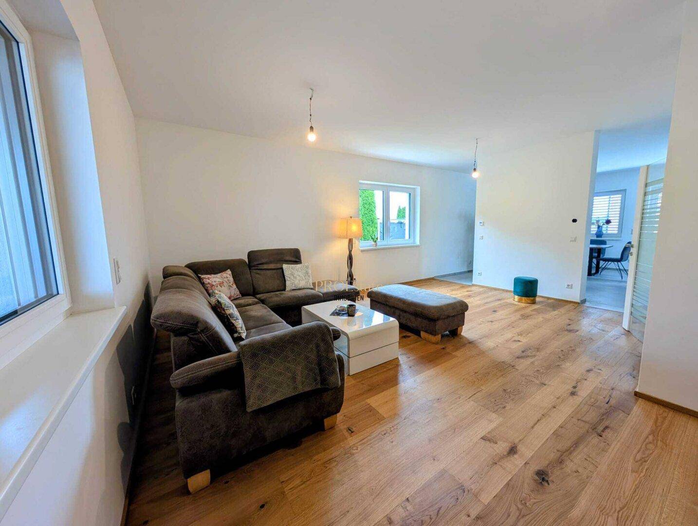 Neuwertiger Bungalow in Peuerbach: 4 Zimmer, Pool, Terrasse – Ihr Traumhaus wartet! - Ansicht 6