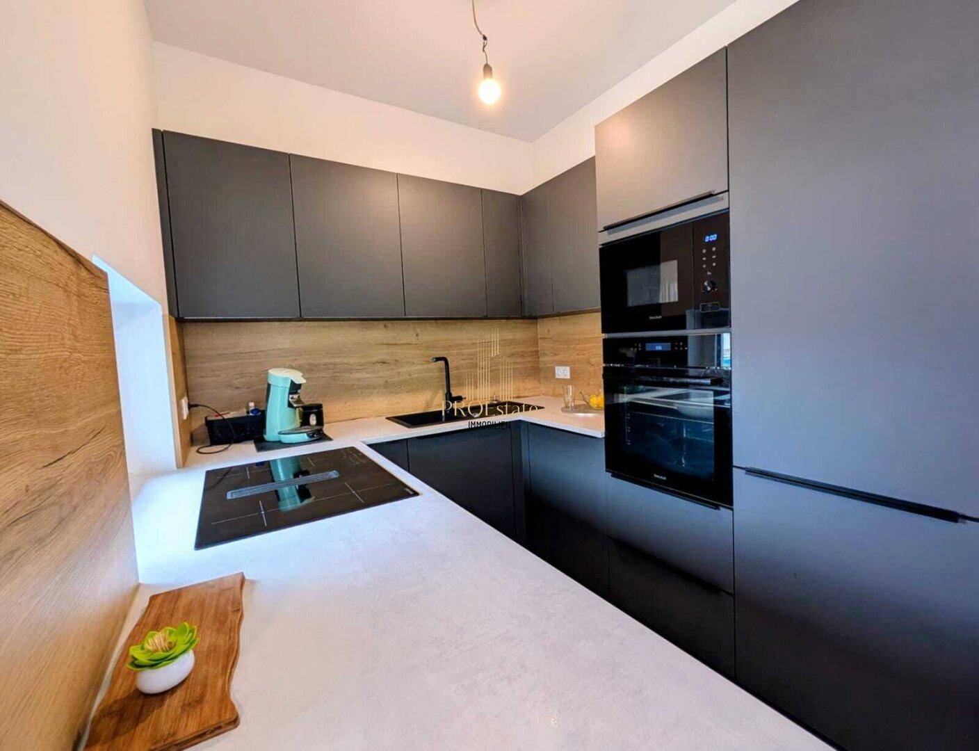 Neuwertiger Bungalow in Peuerbach: 4 Zimmer, Pool, Terrasse – Ihr Traumhaus wartet! - Mehr