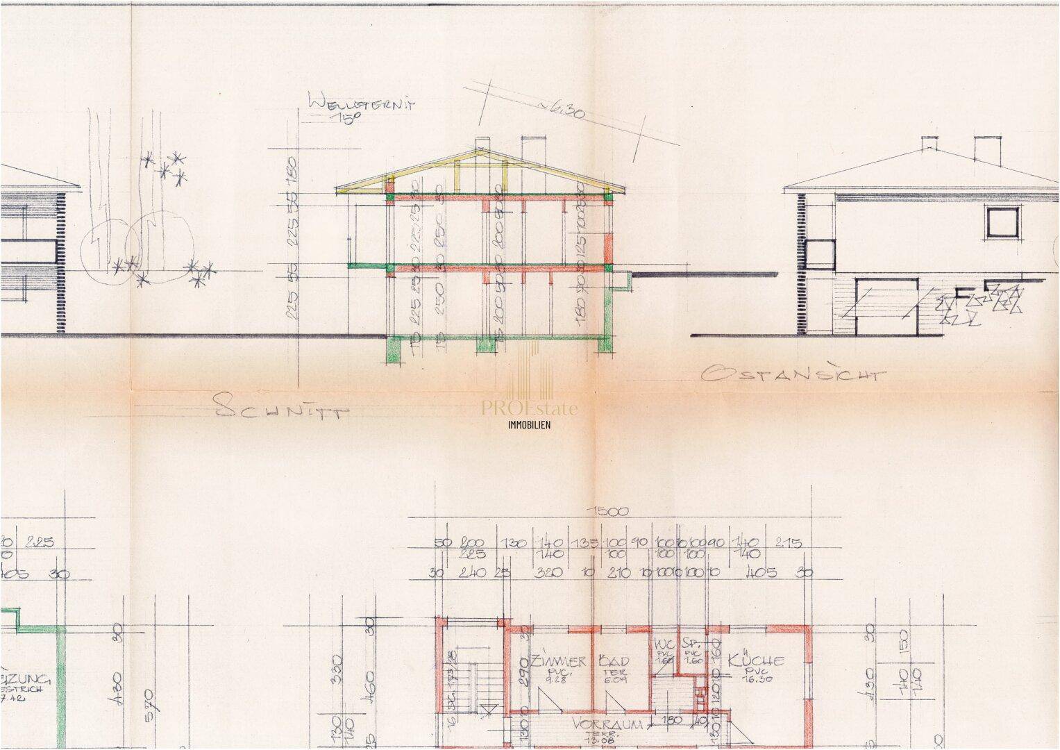 Schnittansicht und Ostansicht des Gebäudes mit Dachform und Geschosseinteilung.