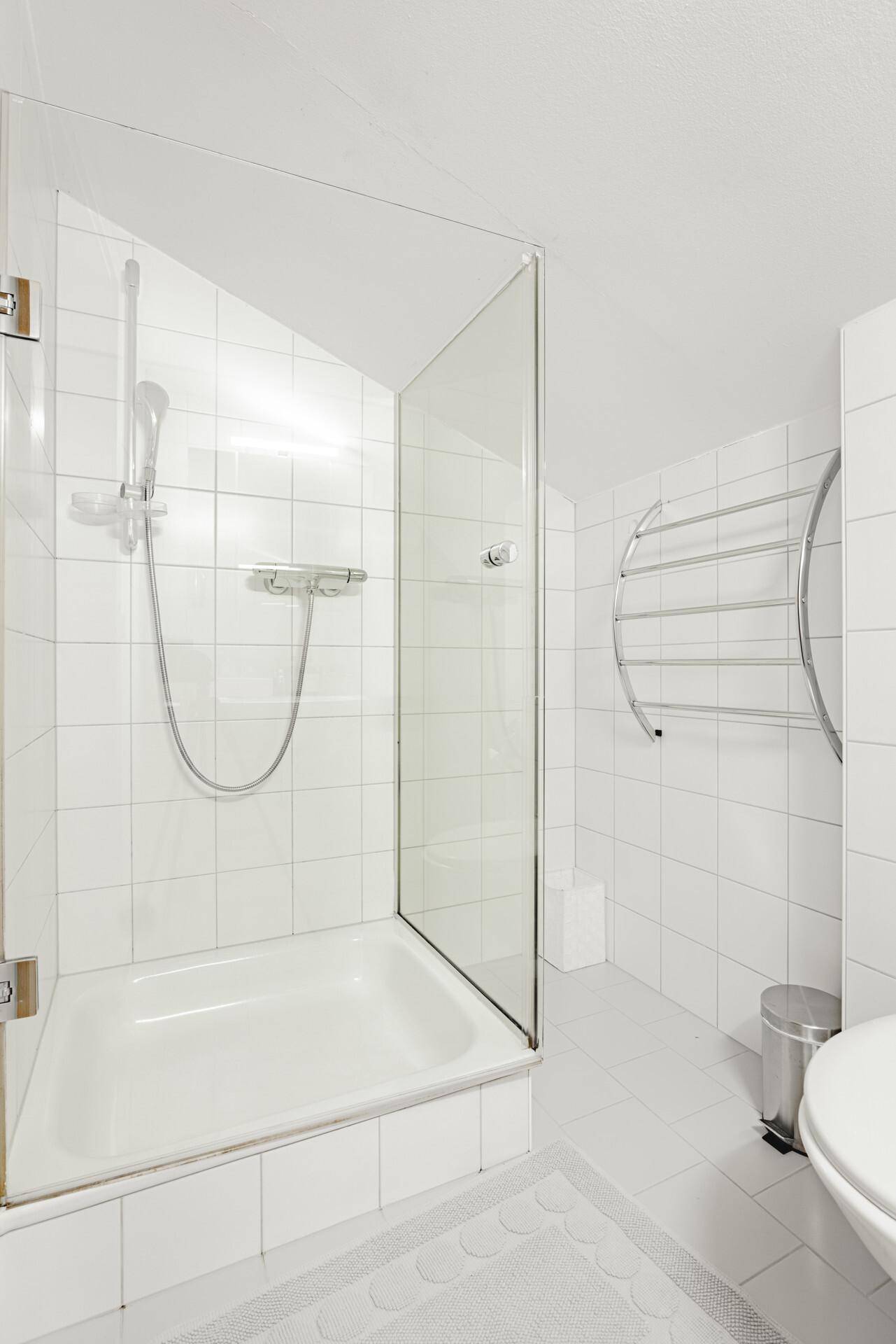 Bad Apartment 4