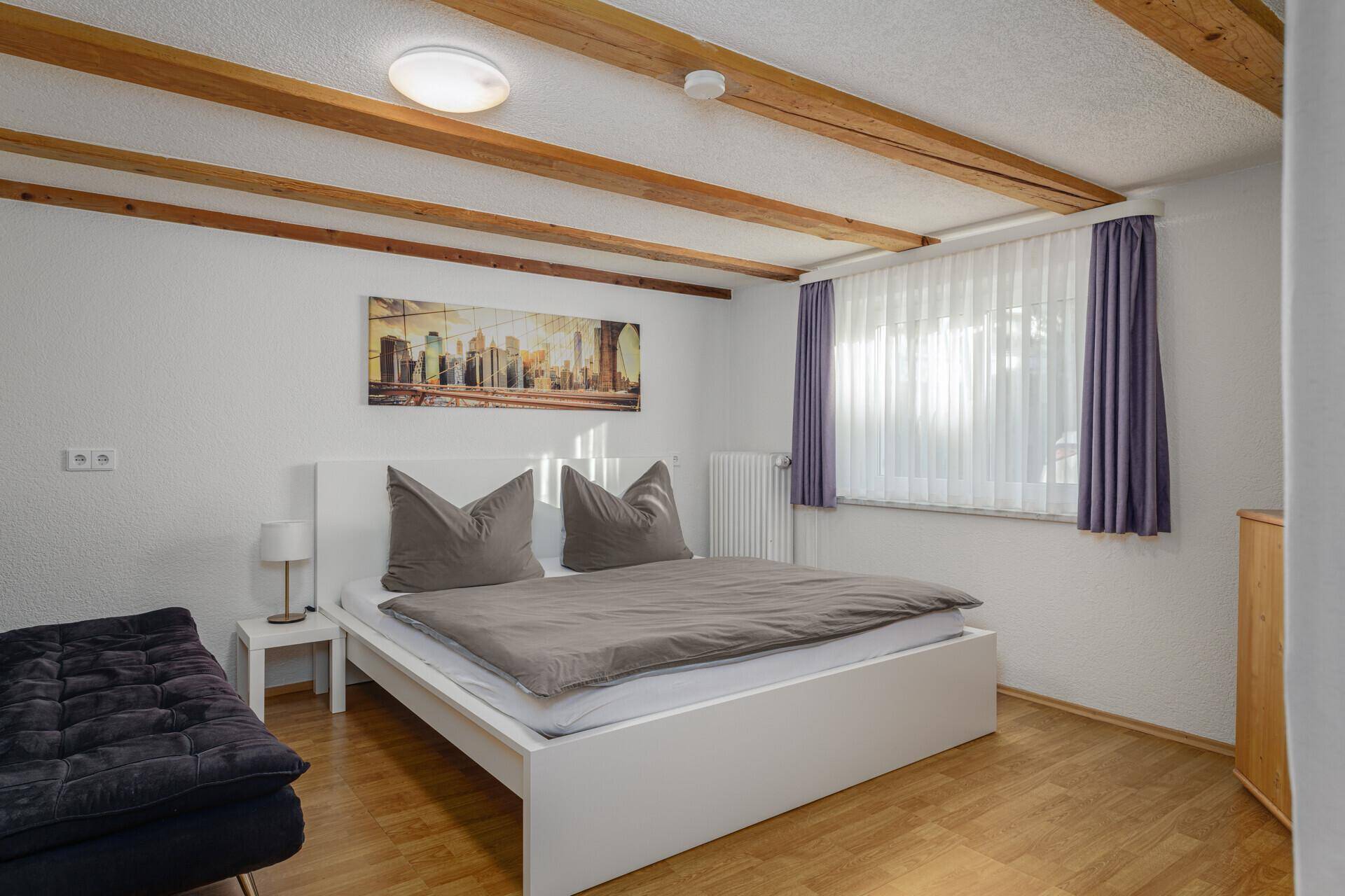Zimmer Apartment EG