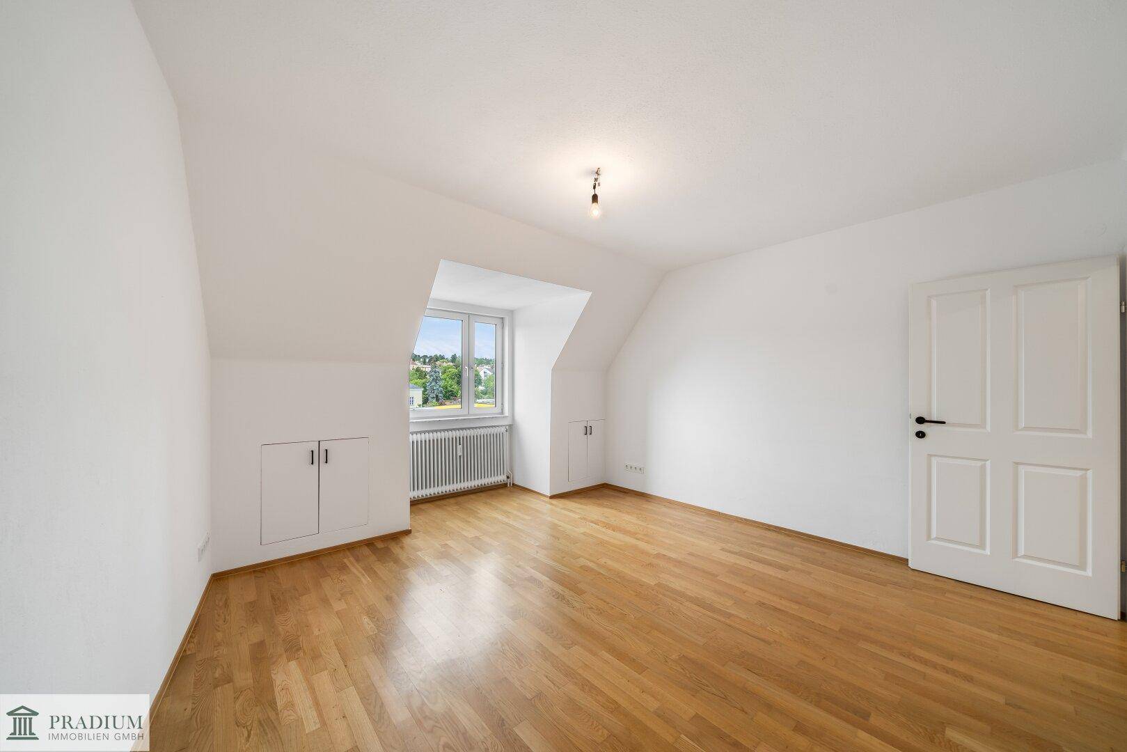Komplett 2026 sanierte Dachgeschosswohnung in Brunn am Gebirge – sofort bezugsfertig - Ansicht 5