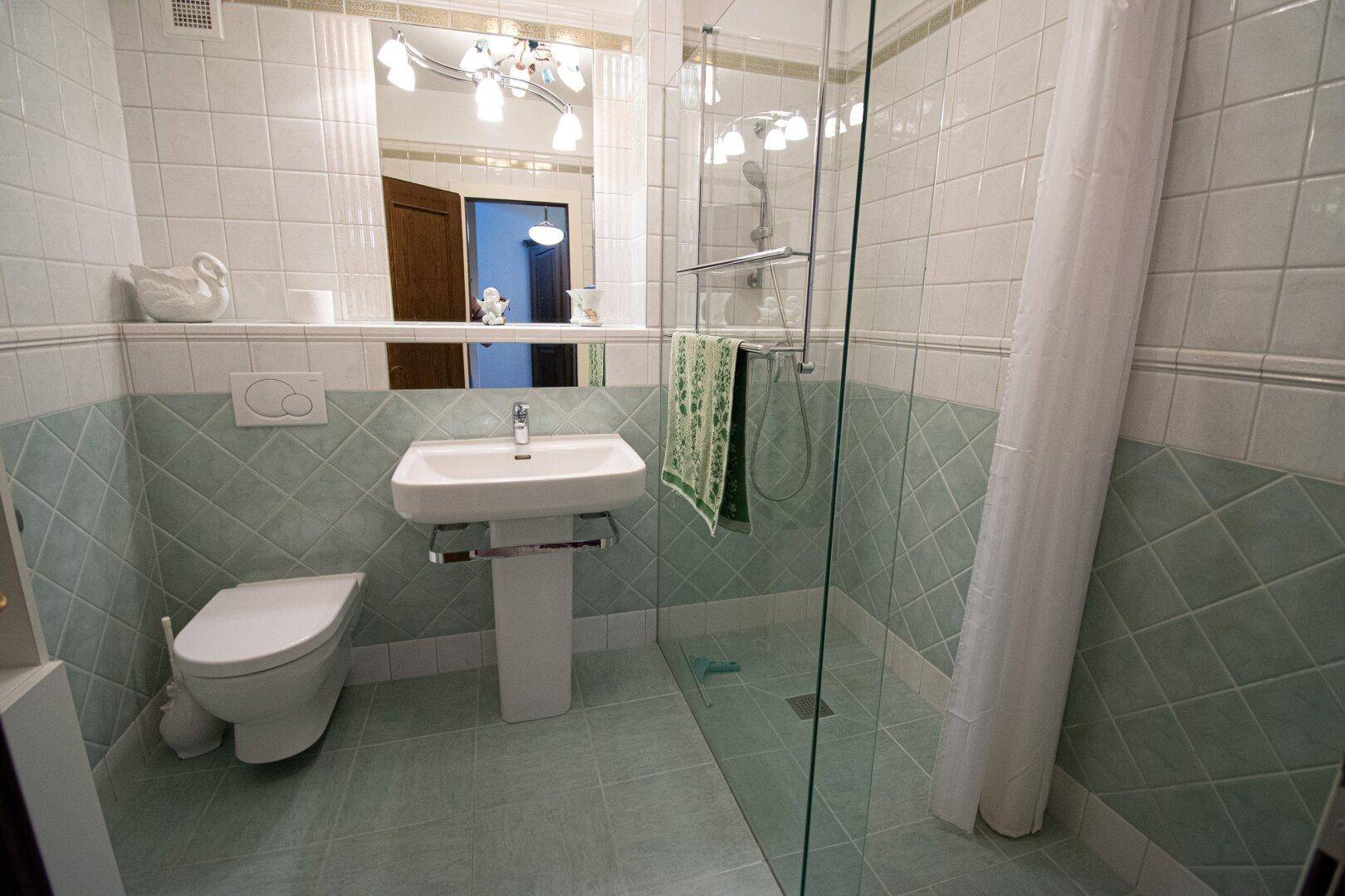 „Wohnen mit Platz &amp; Komfort: geräumiges Reihenhaus am Steindl – pohled 6
