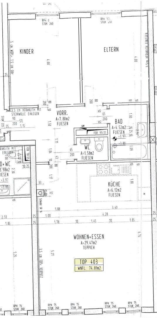 Grundriss der Wohnung TOP 403 mit Wohn-Essbereich, Küche, Bad und zwei Schlafzimmern.